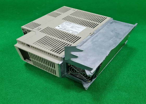 Yaskawa SGDB -15ADP Sigma Serie Servo Drives Nuevo caja original