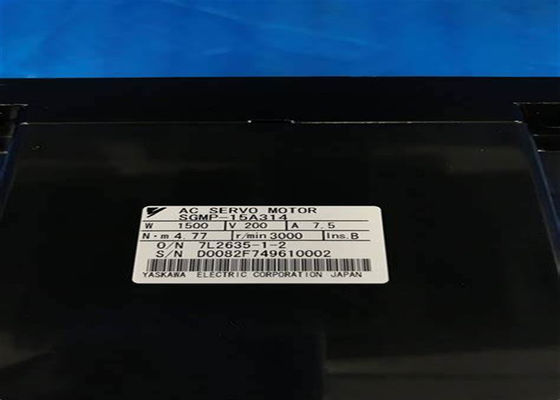 Yaskawa SGMP 15A314 AC Servo Motor Nuevo en la caja original