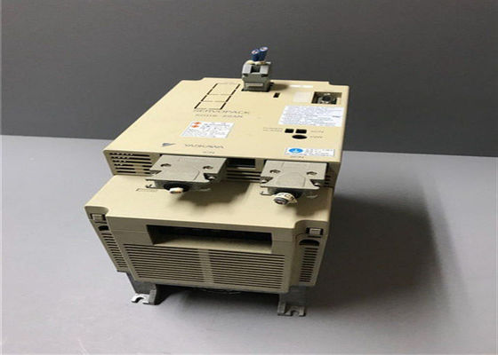 Yaskawa SGDB-20AN Servo Drives Nuevo en la caja original 200V