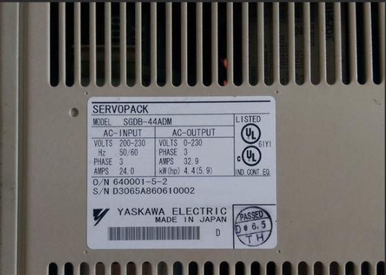 Yaskawa Industy Servo Drives SGDB-44ADM Nuevo en su versión original