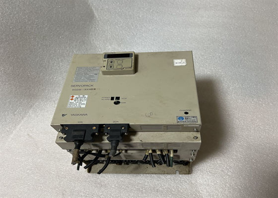 Yaskawa Industy Servo Drives SGDB-44ADM Nuevo en su versión original