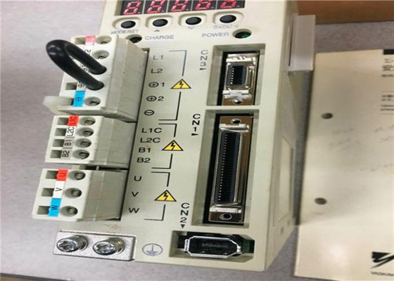 Yaskawa SGDH-02AE-0Y Sigma Serie 2 Servo Drives Nuevo y original