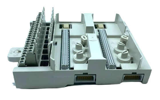 ABB TU845 3BSE021447R1 Unidad de terminación del módulo MTU redundante 50V