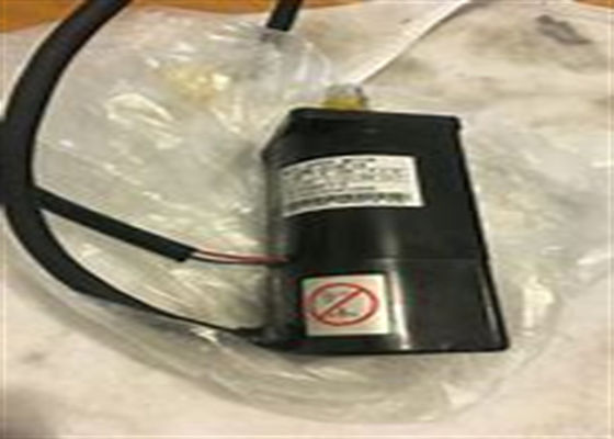 Yaskawa SGME Serie SGME-04AF14 Servo Motor Nuevo en la caja