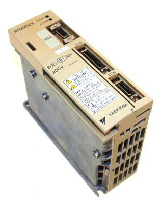 Yaskawa SGD-01AH 200V AC Servo Drives Nuevo y original
