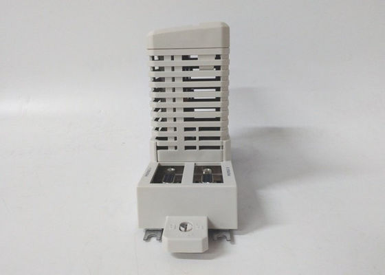 El módulo de bus de campo de ABB EI801F 3BDH000015R1 Ethernet