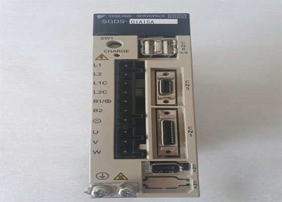 Yaskawa Sigma Serie 3 SGDS-01A15A AC Servo Drives Nuevo en su totalidad