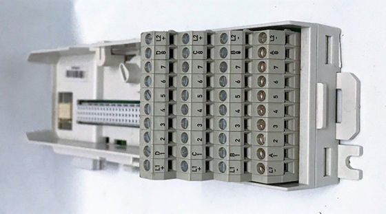 ABB 3BSE069209R1 TU818Unidad de terminación de módulos compactos MTU de 50 V