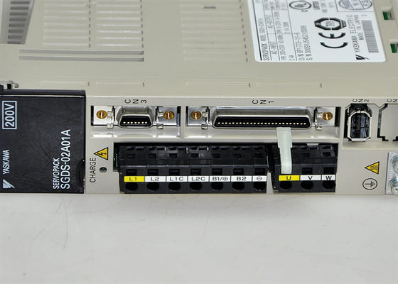 Sigma Serie 3 SGDS-02A01A Servo Drives Nuevo en su versión original