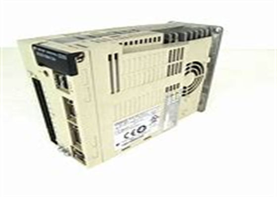 Yaskawa SGDS-08A12A Sigma Serie 3 AC Servo Drives Nuevo en su totalidad