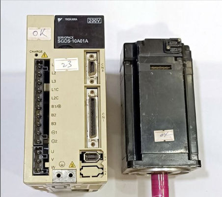 Yaskawa SGDS-10A01A Servo motor industrial nuevo y original 220V