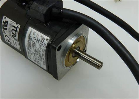 Yaskawa Nuevo y original SGMAH-A3ABA21 Servo motor de CA en caja