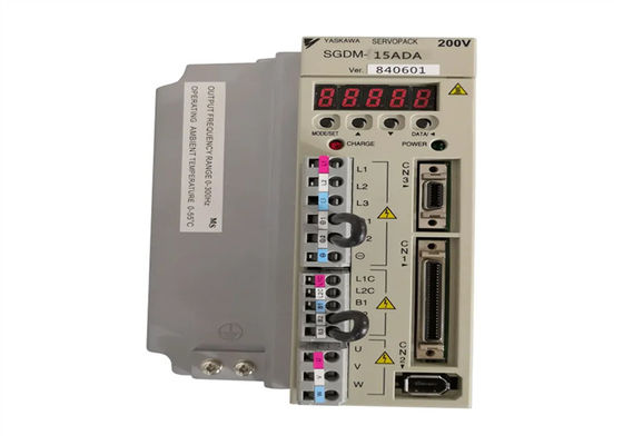 Yaskawa SGDM-15ADA 200V AC Servo Drives Nuevo en la caja original