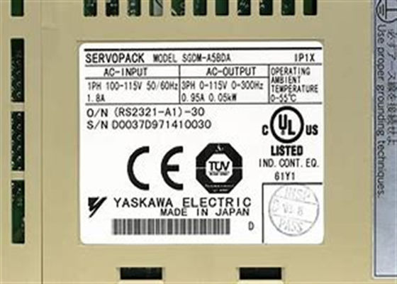 Nuevo motor de servo industrial de Yaskawa SGDM-A5BDA original
