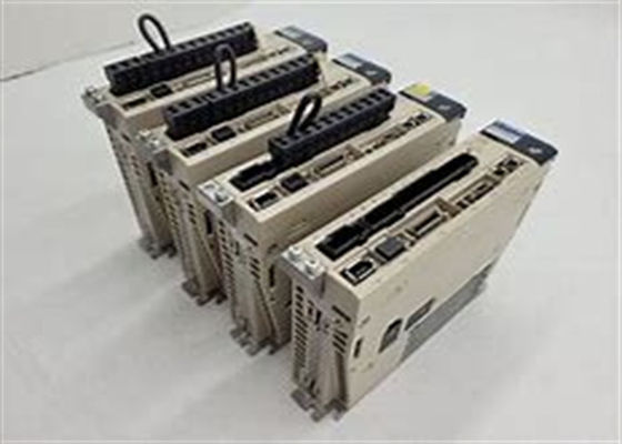Yaskawa 750W AC Servo Drives SGD7S-1R6A20A Nuevo en la caja original