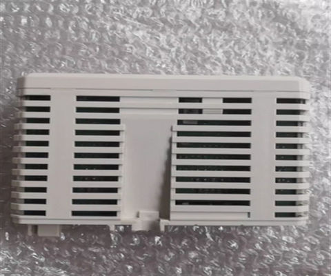 ABB 3BSE045584R1 AO845A Módulo de alimentación de salida analógica redundante o redundante único