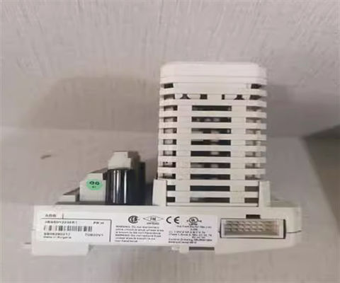 ABB AO895 3BSC690087R1 Salida analógica nuevo y de bajo precio módulo de amplificador digital