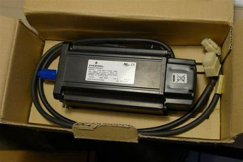 XVM-8017-TONS-0000 Emerson Industrial Servo Motor Nuevo en la caja