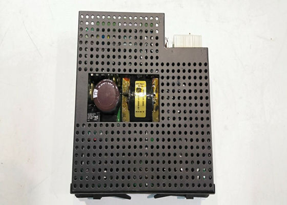 Modulo de alimentación UR1HH GE, que ofrece una potencia nominal de 125-250 V CC y de 100 a 240 V a 50/60 Hz V AC