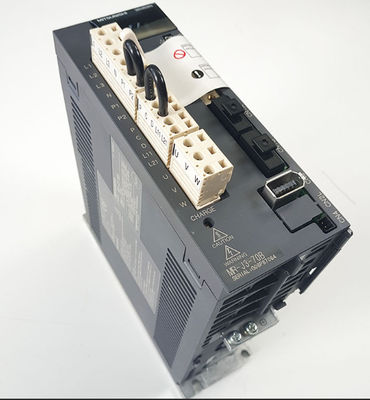 Mitsubishi 750W Industrial AC Servo Drive MR-J3-70B-RJ004U502 Amplificador del sistema de control