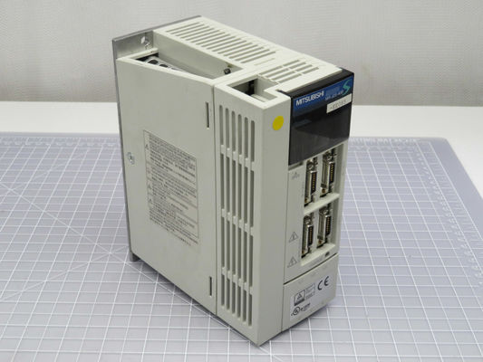 Servoaccionamiento de CA 170 V 0-360 Hz 2,8 A Mitsubishi MR-J2S-40B-EE085