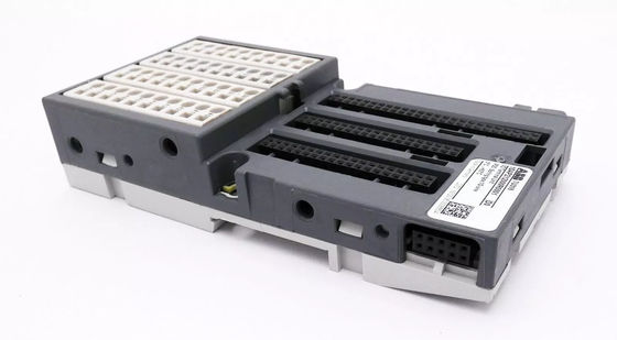 TU516 1SAP212000R0001 Módulo I O digital 24V Nueva caja de la marca ABB