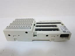 TU715F ABB Tipo de módulo I O digital 24V Nuevo en la caja original