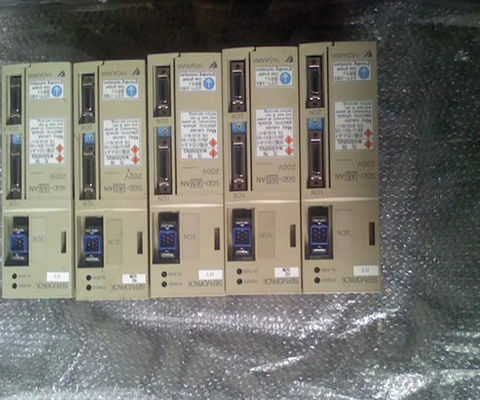El motor de servo de Yaskawa SGD-02BH SGD serie manual