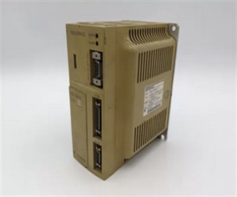 Nuevo motor de Yaskawa SGD-08ASY25 AC Servo Amplificador