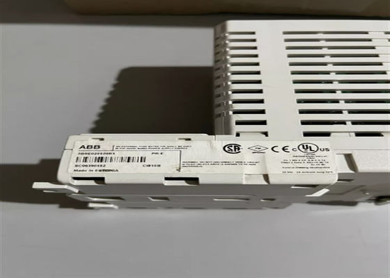 CI810B AF100 Interfaz de comunicación de bus de campo Fuente de alimentación antiestática 158 mm Ancho neto