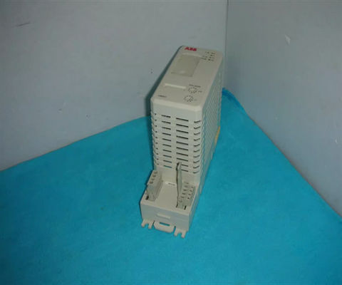 ABB CI820V1 3BSE025255R1 S800 I/O FCI redundante