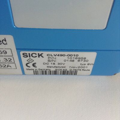 SICK CLV490-0010 ∙ CLV49x Escáner de código de barras fijo