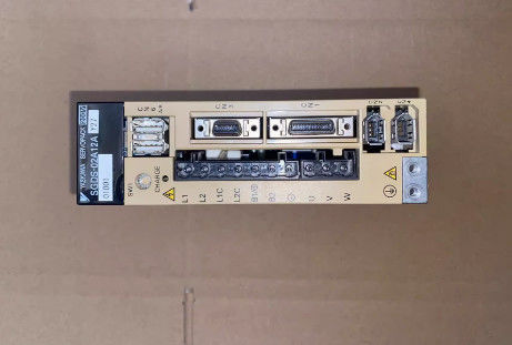 Sistema de accionamiento de servomotores industriales 1.3kw Potencia de trabajo 50/60 Hz