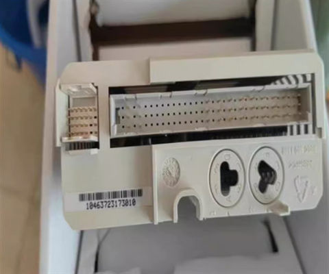 ABB AI890 3BSC690071R1 AI890 Módulo analógico de suministro de energía redundante