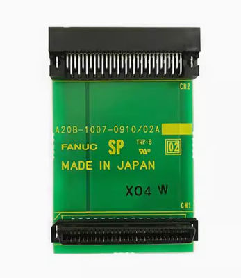 La placa de conector Fanuc A20B-1007-0890 y la placa de adaptador de interfaz A20B-1007-0900