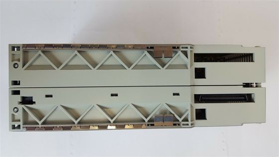 140CPU65150 Servoacción industrial de dos bastidores locales