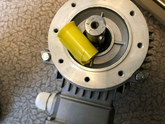 LENZE MDERAXX-080-13J Corriente nominal de 1.5A Servidores industriales