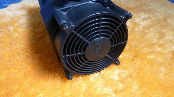 LENZE MDFKARS071-22 Batería industrial IP65 con velocidad de revolución nominal de 3000