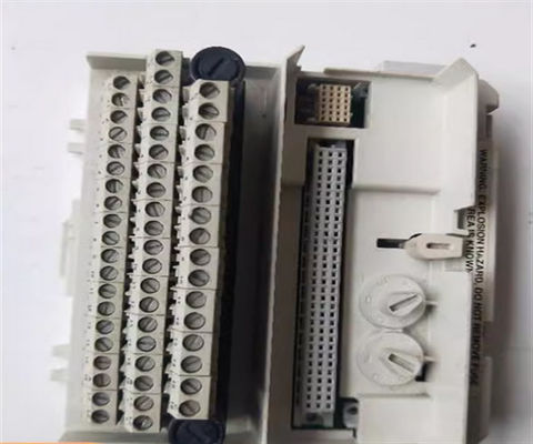 3BSE013234R1 ABB TU830V1 Unidad de terminación del módulo extendido