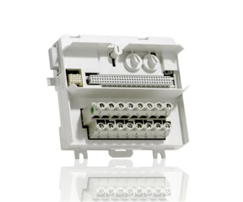 ABB 3BSE013235R1 TU831V1 Unidad de terminación del módulo extendido