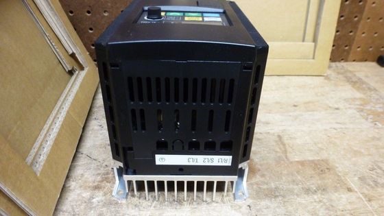 Servomotor Omron 3G3JX-A4004 para aplicaciones industriales