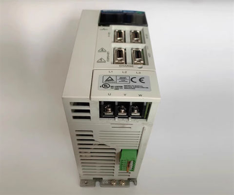 MR-J4-200B Controladores de servomotores industriales de 400W para la automatización industrial