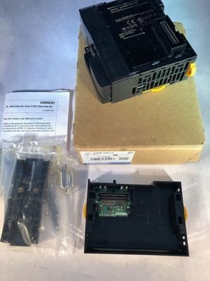 Omron CJ2M-CPU13 Válvula nominal de voltaje DC 28 VAC módulo de control lógico