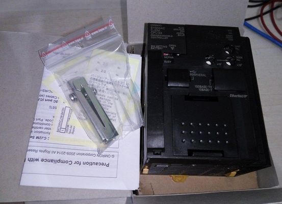 Omron CJ2M-CPU33 Tiempo de carga general del sistema 270 μs Controlador programable