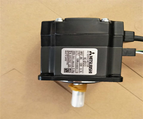 HC-UFS13 Mitsubishi Servo Motor AC Servo motor giratorio sin escobillas