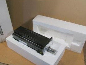 Emerson MG Servo Motor, 230VAC, 2 &quot;marco, 9 libras en el Cont