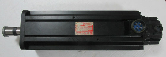 El flujo volumétrico de Yaskawa USAMED-44A2K V 1330 L/h