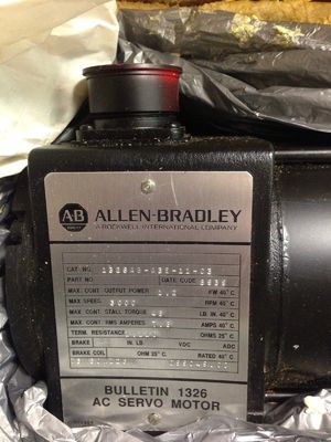 Série AB 1326AB-A3E-11-C3 Torque Plus, servomotores de CA