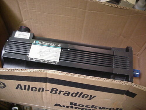 1326AB-A430E-21 Servomotores CA para máquinas industriales de trabajo pesado