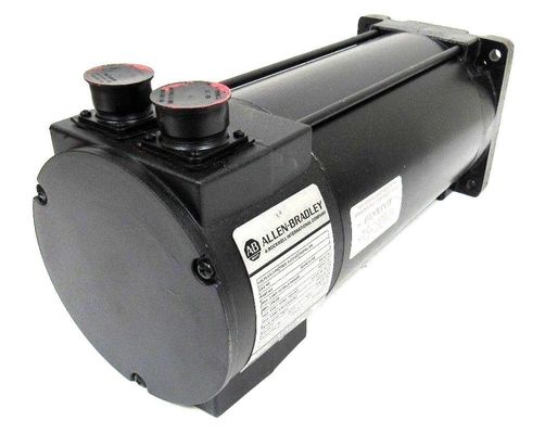 Actualizar a los servomotores AC de la serie AB 1326AB-B2C-11 Torque Plus para un rendimiento óptimo